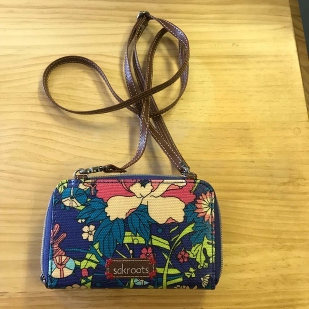 Sakroots cross‎ body bag